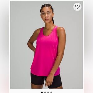 Lululemon essential tank size 6
